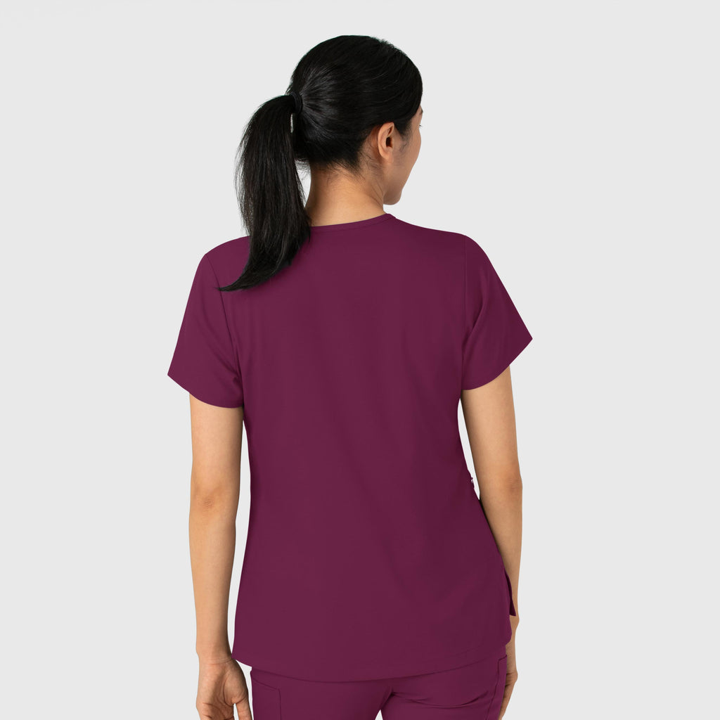 6151 Wink Boundless Women's Tuck-In Scrub Top