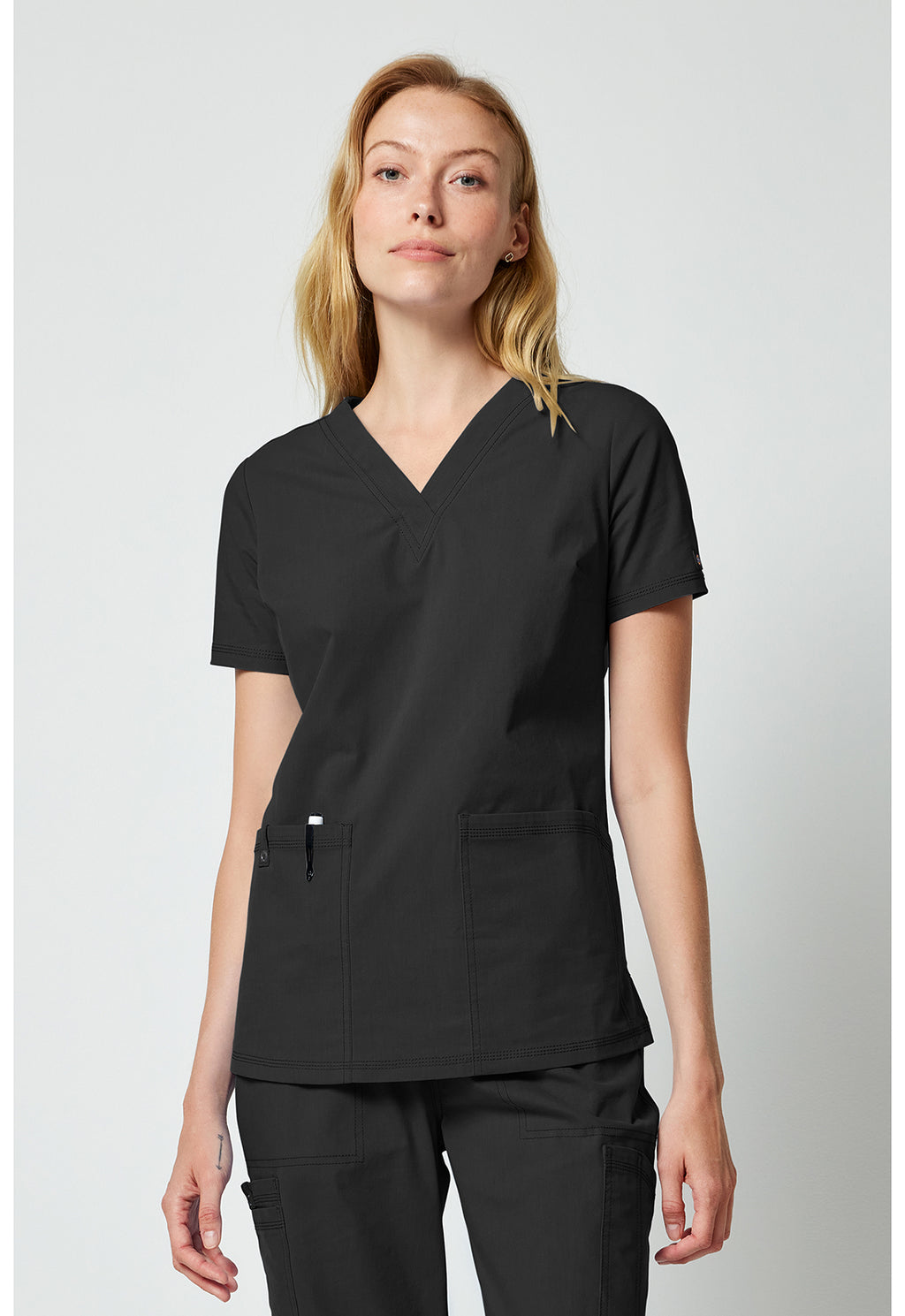 DK856 DK FORGE Women's V-neck Top - Womens